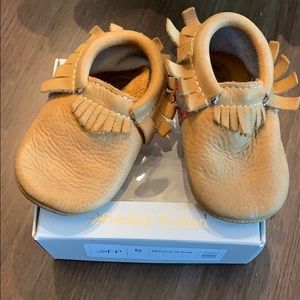 Freshly picked moccasins size 5 baby